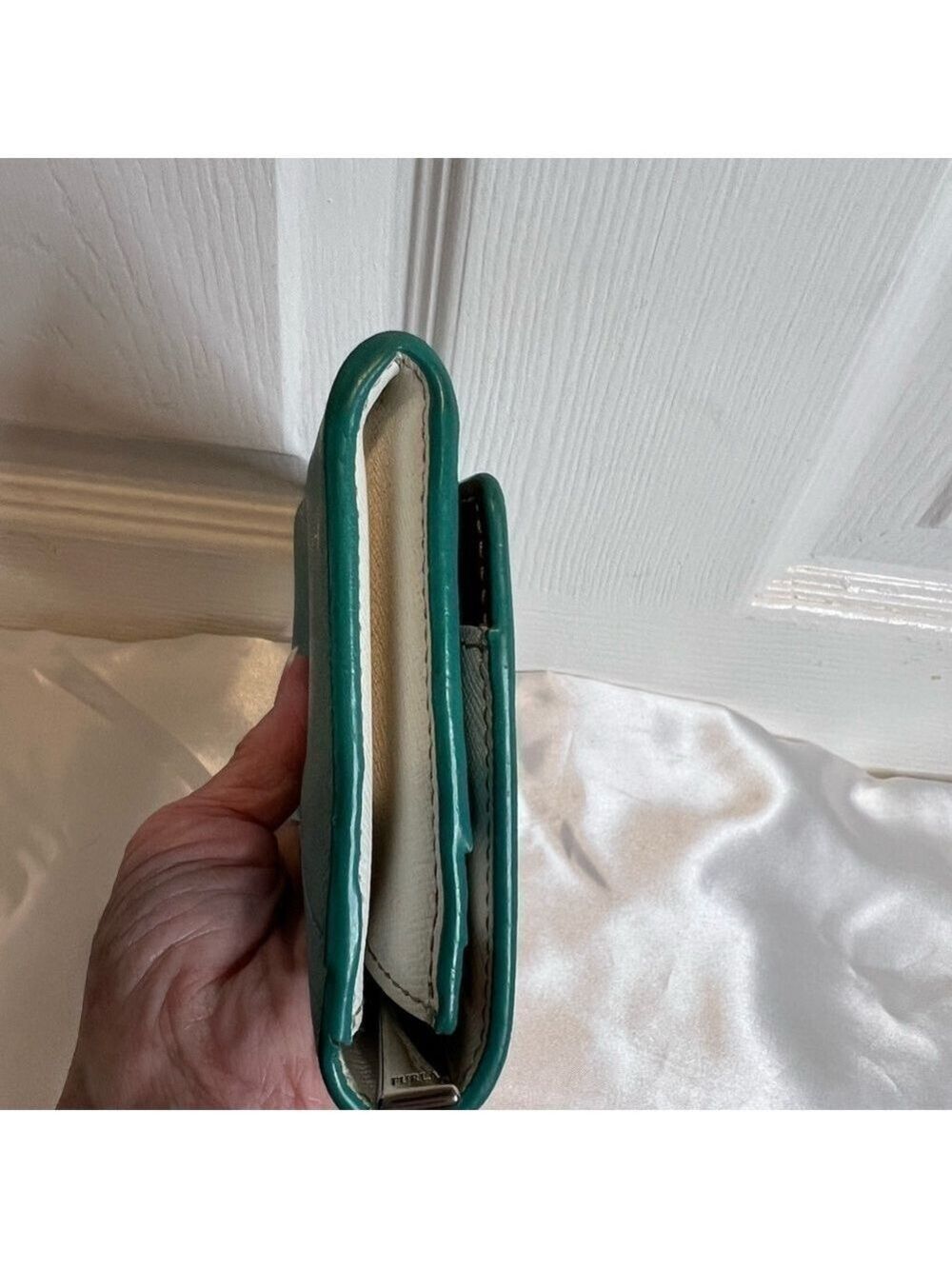 FURLA AUTHENTIC LONG BLUE ZIP AROUND WALLET - Picture 5 of 14